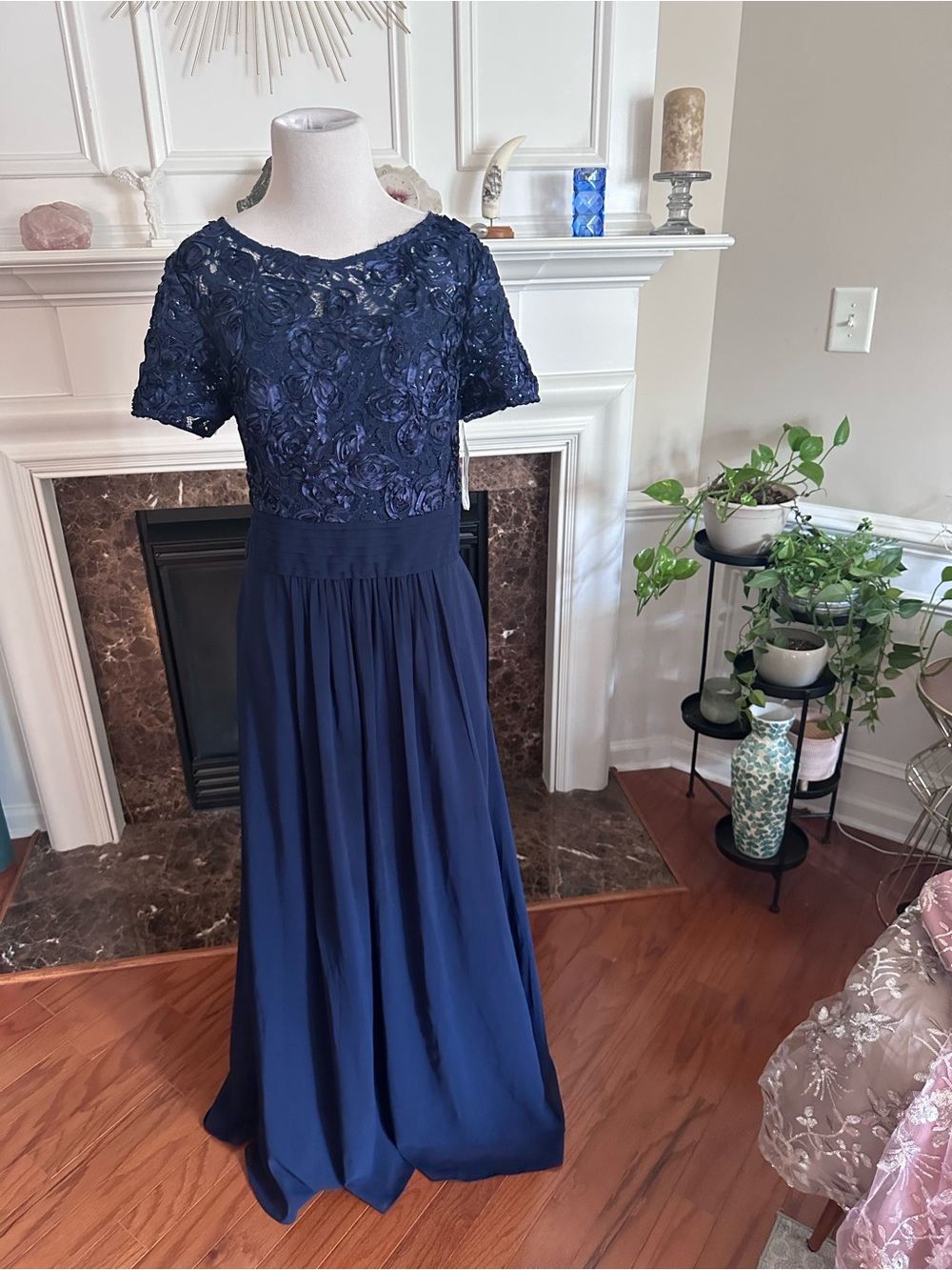 Elegant Navy Embroidered Lace Dress 12